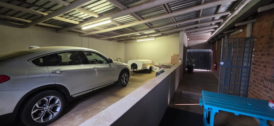 Commercial Property for Sale in Ifafi North West